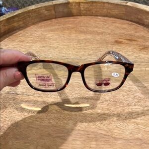 Brand new Joy Mangano 2.50 Reader transition Tortoise Shell frame Square Glasses